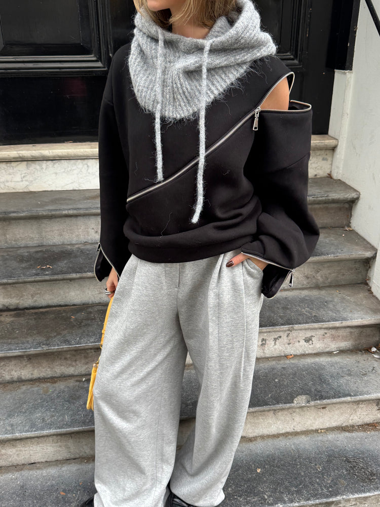 Sweater With Zipper Black