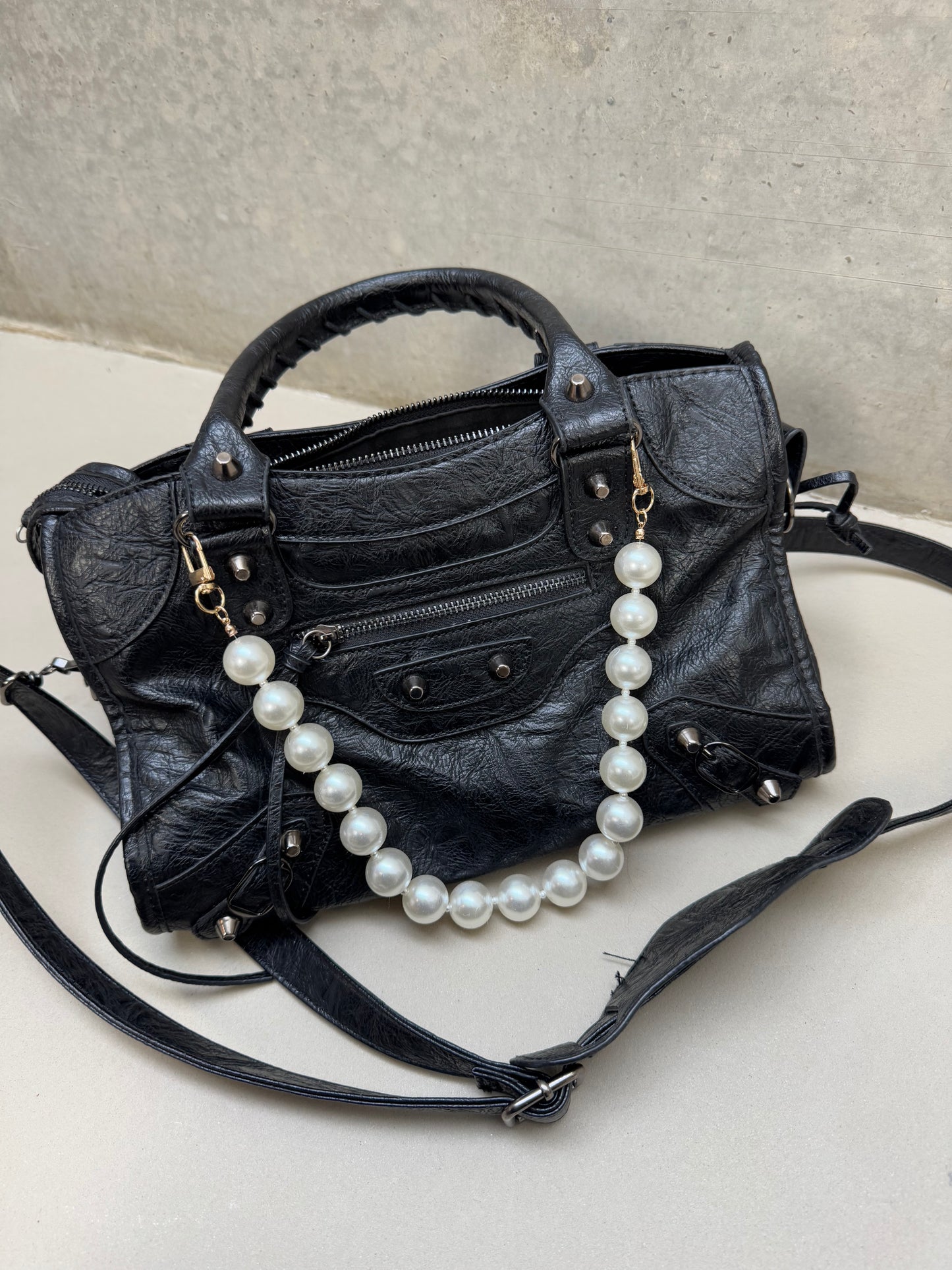 Pearl bag charm